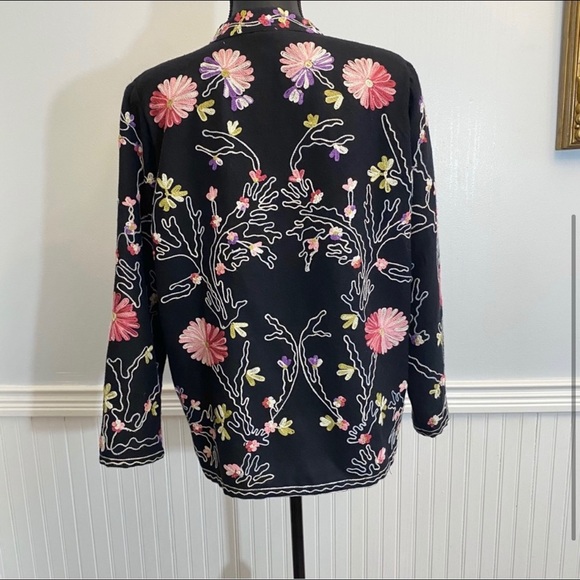 Boston Proper Blazer Black heavily embroidered Sm - Picture 3 of 4